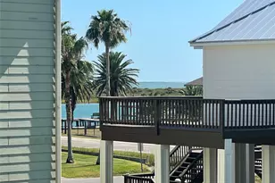 105 Pelican St, Port O'Connor, TX 77982 - Photo 20