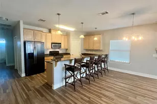 105 Pelican St, Port O'Connor, TX 77982 - Photo 6