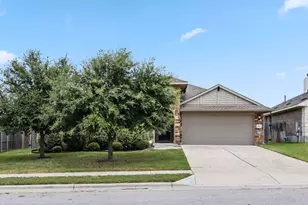 140 W Highfield St, Hutto, TX 78634 - Photo 2
