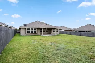 140 W Highfield St, Hutto, TX 78634 - Photo 28