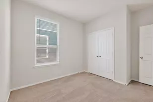 429 Stone Water Ln, Jarrell, TX 76588 - Photo 28