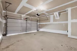 429 Stone Water Ln, Jarrell, TX 76588 - Photo 32