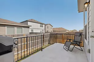 429 Stone Water Ln, Jarrell, TX 76588 - Photo 34