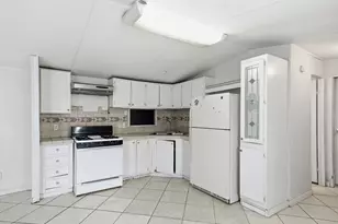 139 Stony Mont Dr, Del Valle, TX 78617 - Photo 14