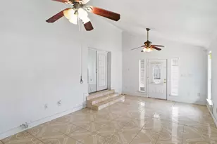 139 Stony Mont Dr, Del Valle, TX 78617 - Photo 6