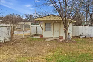 139 Stony Mont Dr, Del Valle, TX 78617 - Photo 22