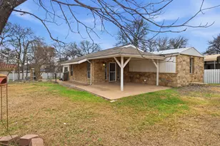 139 Stony Mont Dr, Del Valle, TX 78617 - Photo 2