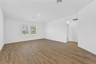 10725 Steinbeck Dr, Austin, TX 78747 - Photo 14