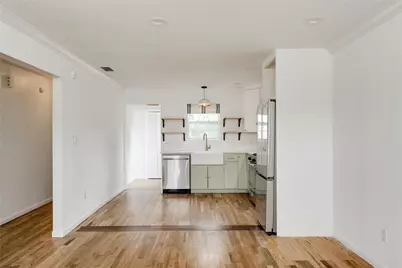 3301 Bengston Street, Austin, TX 78702 - Photo 2