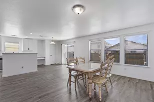 5608 Sunday Silence Dr, Del Valle, TX 78617 - Photo 14