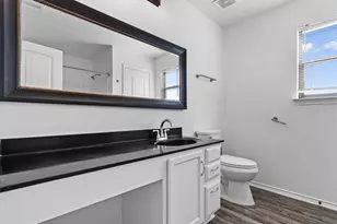 5608 Sunday Silence Dr, Del Valle, TX 78617 - Photo 24