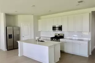 241 Seabreeze St, Kyle, TX 78640 - Photo 4
