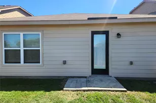 1616 Treeta Trail, Kyle, TX 78640 - Photo 16