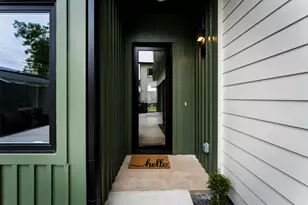 3204 Lyons Rd, Austin, TX 78702 - Photo 2