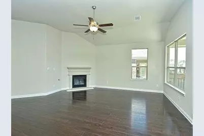 916 Purple Moor Pass, Leander, TX 78641 - Photo 6