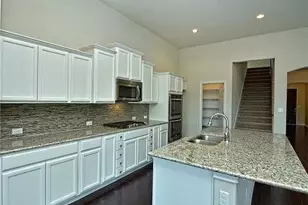 916 Purple Moor Pass, Leander, TX 78641 - Photo 12