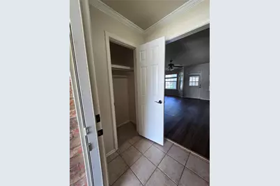 711 Beachwood Road, Burnet, TX 78611 - Photo 4