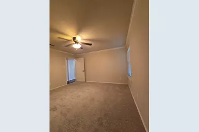 711 Beachwood Road, Burnet, TX 78611 - Photo 10