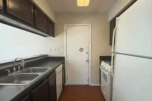 913 Sirocco Dr, Austin, TX 78745 - Photo 34