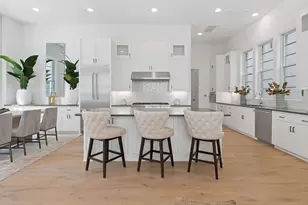 1719 Spyglass Dr, Austin, TX 78746 - Photo 4