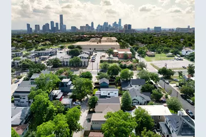 1905 Pennsylvania Avenue #A & B, Austin, TX 78702 - Photo 32