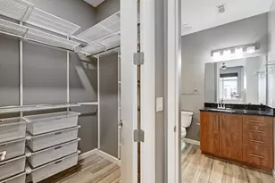 54 Rainey St, Austin, TX 78701 - Photo 24