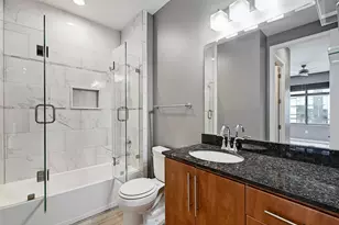 54 Rainey St, Austin, TX 78701 - Photo 22