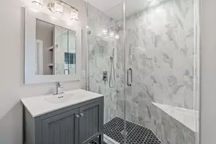 1506 Chelsea Ln, Austin, TX 78704 - Photo 26