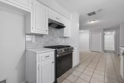 10410 Macmora Road, Austin, TX 78758 - Photo 4