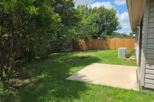 1353 Lakeside Loop, Round Rock, TX 78665 - Photo 14