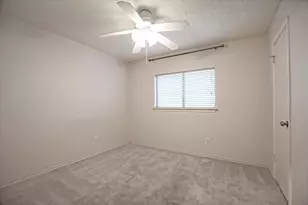 1353 Lakeside Loop, Round Rock, TX 78665 - Photo 8