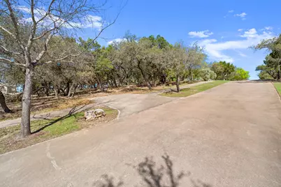 5304 Canyon Oaks Drive, Lago Vista, TX 78645 - Photo 14