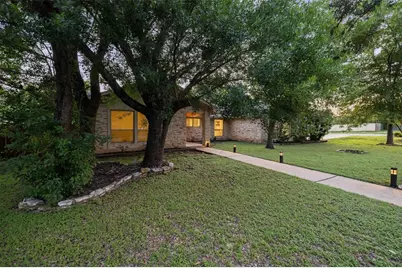510 Heather Drive, Round Rock, TX 78664 - Photo 10