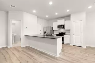 605 W South St St, Leander, TX 78641 - Photo 14