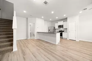 605 W South St St, Leander, TX 78641 - Photo 10