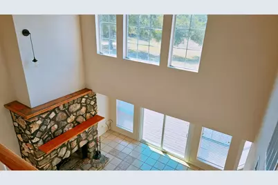 105 Meadow Drive, Georgetown, TX 78633 - Photo 6