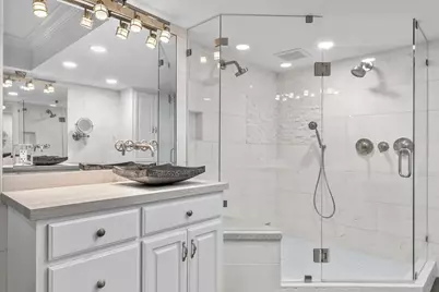1122 Colorado Street #1004, Austin, TX 78701 - Photo 16
