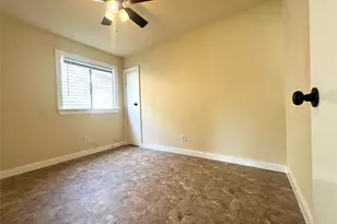 2525 Dovemeadow Dr, Austin, TX 78744 - Photo 20