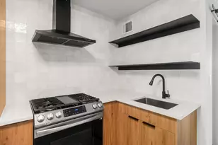 7929 Gault St, Austin, TX 78757 - Photo 4