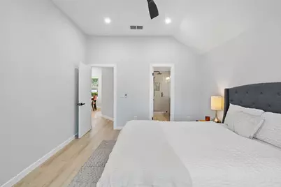 2804 Allison Drive, Austin, TX 78741 - Photo 30