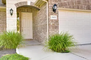 2905 Coral Valley Dr, Leander, TX 78641 - Photo 4