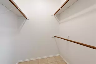9100 Mountain Ridge Dr, Austin, TX 78759 - Photo 4