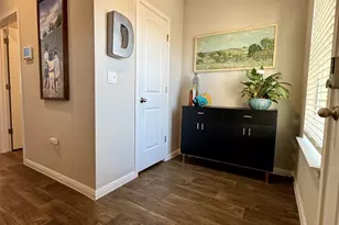 107 Hamilton Pool Ln, Bastrop, TX 78602 - Photo 4