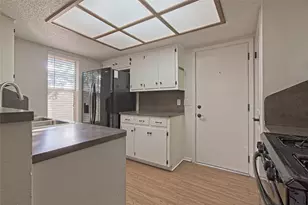 909 Garden Meadow Dr, Georgetown, TX 78628 - Photo 12