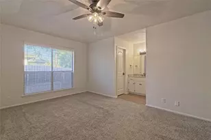 909 Garden Meadow Dr, Georgetown, TX 78628 - Photo 16