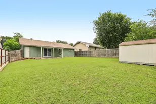 1105 Blue Ridge Dr, Austin, TX 78753 - Photo 26