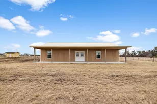 710 Co Rd 226, Florence, TX 76527 - Photo 4