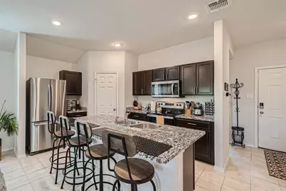 717 Taggart Trail, Jarrell, TX 76537 - Photo 4