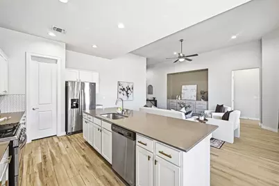 7212 Cardinal Bloom Loop, Austin, TX 78744 - Photo 12