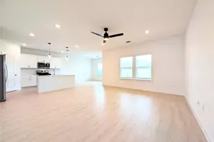 9400 Oxbow Strap Dr, Austin, TX 78724 - Photo 8